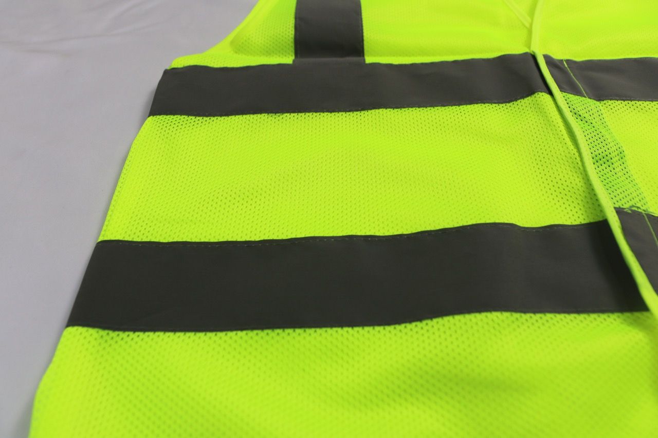Hi-vis Type 3m safety vest  neon green color with 5cm high poly reflective stripes