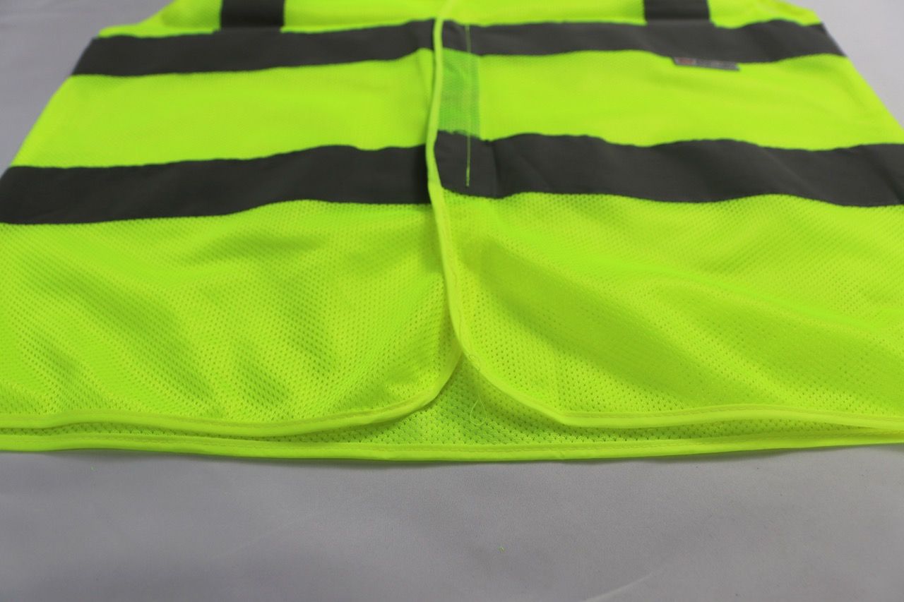 Hi-vis Type 3m safety vest  neon green color with 5cm high poly reflective stripes
