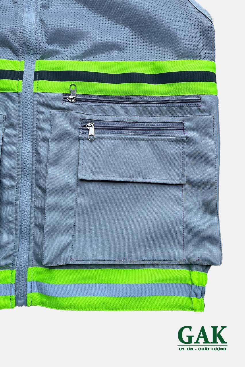 Premium Technical Safety Vest with 6 Pockets