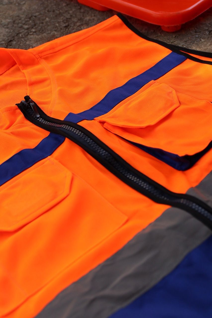 Technical Engineer Safety Vest Model